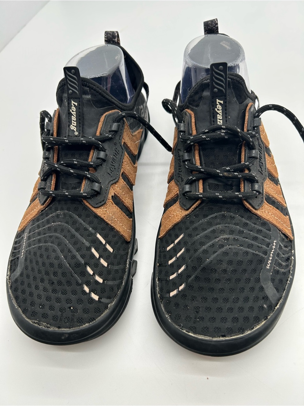 Leyang Barefoot Water /Hiking Shoe size 44/10
